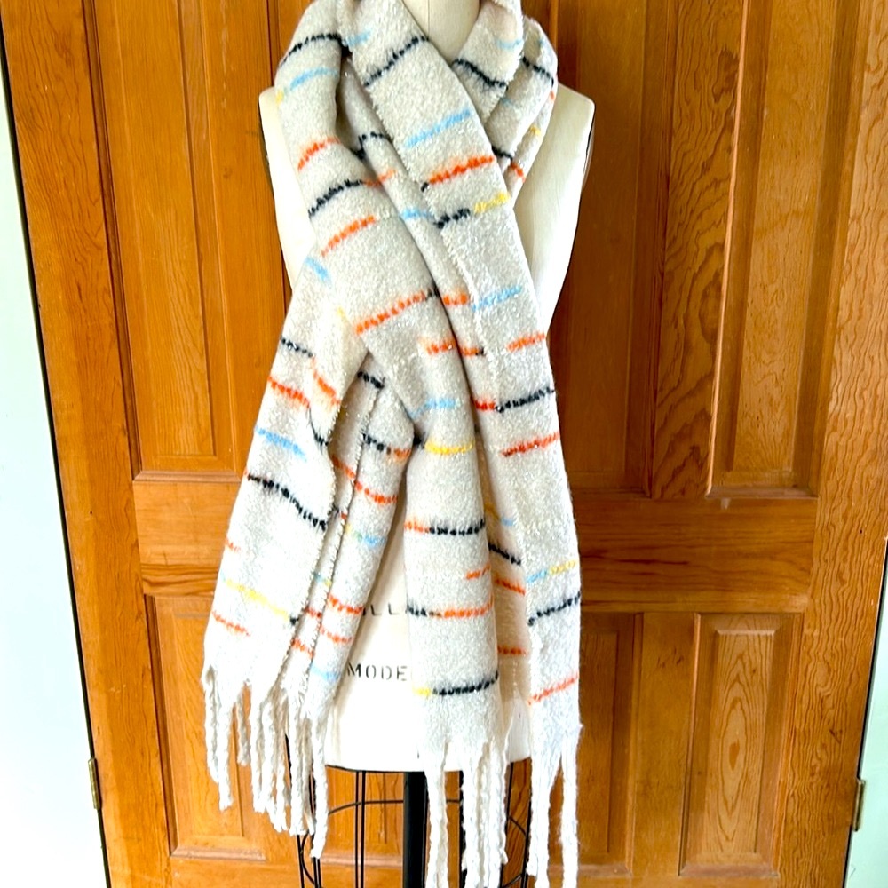 NWT Fringed Scarf in earthy colors with silver flecks. 100% Acrylic, never worn.